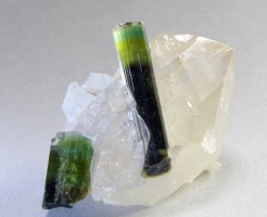 トルマリンの意味と効果、科学的根拠と実際の話